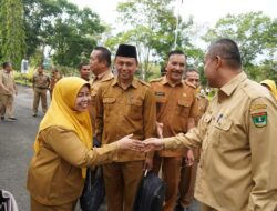 PJs Bupati Tanah Datar Gelar Apel Gabungan dan Berikan Arahan