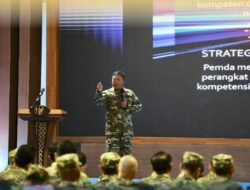 Berikan Pembekalan bagi Kepala Daerah di Magelang Retreat, Mentri Nusron Soroti Reforma Agraria dan Percepatan RDTR untuk Investasi