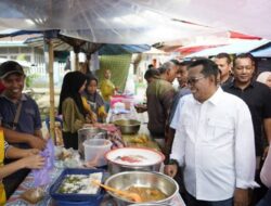 Bupati Tanah Datar Pantau Pasar Pabukoan di Batusangkar