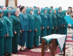 Ketua TP PKK Tanah Datar Dilantik, Ini Harapannya