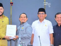 Wali Kota Padang Sampaikan Ranperda Pertanggungjawaban APBD 2024 kepada DPRD