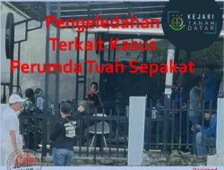Tim Penyidik Kejari Tanah Datar Geledah Kantor Perumda Tuah Sepakat dan Sita Beberapa Barang dan Dokumen