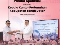 Kantor Pertanahan Tanah Datar Gelar Serah Terima Hasil PTSL Tahun 2025
