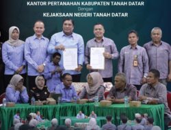 Kejaksaan Negeri dan Kantor Pertanahan Tanah Datar Tandatangani Perjanjian Kerja Sama di Bidang Perdata dan Tata Usaha Negara