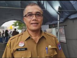 ASN Payakumbuh Bantu Pedagang Bagun Lapak, Sekda ; Daerah Lain Membantu Masak Kita Tidak