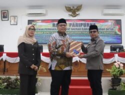 Wabup Ahmad Fadly Sampaikan Tanggapan Atas Pandangan Umum Fraksi di DPRD Tanah Datar