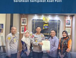 Kantor Pertanahan Kabupaten Tanah Datar Serahkan Sertipikat Aset Polri kepada Polres Tanah Datar