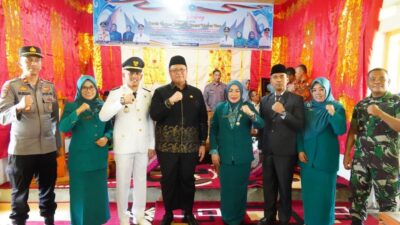 Wabup Ahmad Fadly Hadiri Sertijab Camat Lintau Buo