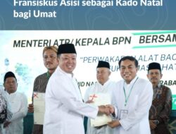 Jelang Natal, Romo Wahyu Terima Sertipikat untuk Gereja Katolik Fransiskus Asisi sebagai Kado Natal bagi Umat