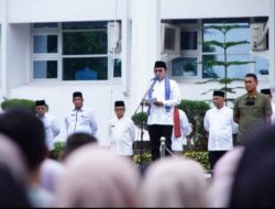 Pimpin Apel Pagi Gabungan Perdana Tahun 2026, Bupati Eka Putra Ingatkan ASN Tingkatkan Kerjasama dan Hilangkan Ego Sektoral