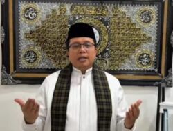 Wabup Ahmad Fadly Serahkan SK Kepala TK, SD dan SLTP di Lingkungan Pemkab Tanah Datar