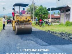 Ruas Jalan Batusangkar Sampai ke Puncak Pato Diperbaiki oleh Dinas PUPRP kab.Tanah Datar