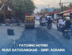 Ruas Jalan Batusangkar- Simpang Asrama Diperbaiki Jelang Lebaran