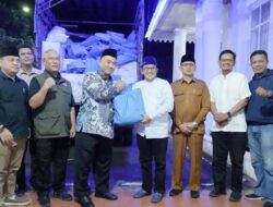 Momentum Ramadhan, Presiden Prabowo Hadir Salurkan Bantuan untuk Korban Bencana di Tanah Datar