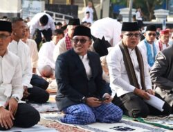 Hargai Perbedaan, Pemkab Fasilitasi Shalat Id Dua Hari di Lapangan Cindua Mato