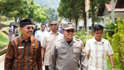 Pastikan Kenyamanan Pengunjung, Bupati Eka Putra Tinjau Fasilitas Wisata Istano Basa Pagaruyuang