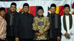 Doa Bersama Menaiki Rumah Gadang Wamenaker RI, Bupati Eka Putra: Adat Harus Tetap Dilestarikan