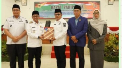 DPRD Tanah Datar Gelar Rapat Paripurna Agenda Jawaban Bupati atas Pandangan Umum Fraksi terhadap 3 Rancangan Peraturan Daerah (Ranperda)