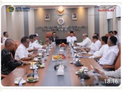 Rakor Bersama para Kepala Daerah di Kalsel, Menteri Nusron: Penentuan Lokasi LP2B Menjadi Kewenangan Daerah