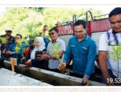 Tanam Bunga di Cindua Mato, Bupati Eka Putra: Jangan Menanam Kebencian