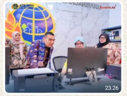 Tinjau PELATARAN di Kantah Kota Banjarbaru, Wamen Ossy: Hindari Masyarakat Menunggu Terlalu Lama di Loket