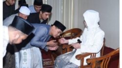 Taat Agama atau Mabuk Agama: Antara Adab, Penghormatan kepada Guru, dan Batas Ketaatan